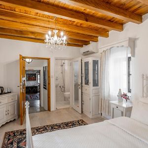 Standard Zimmer mit Kingsize-Bett